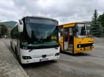 Autobusy Credo a Ikarus 263 na konečnej